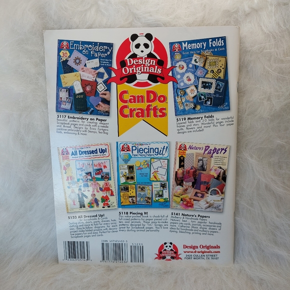 2 Scrapbooks - Picture 7 of 7